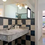 Villa Oasis *